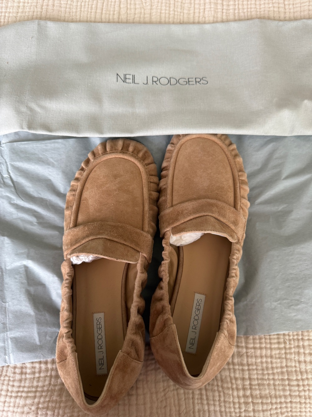 Neil Rodgers Women’s Ruche Soft Loafer